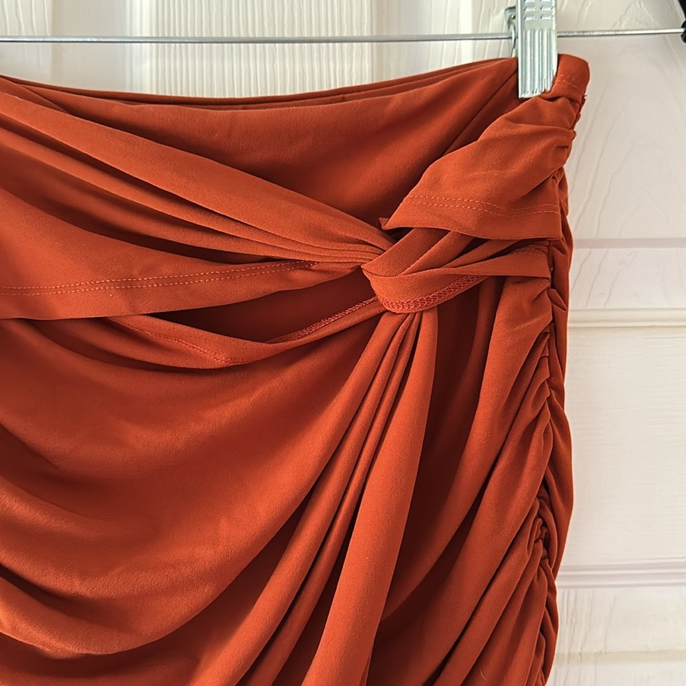 Majoqrelle Elastic Drape Mini Skirt Brick Red SM